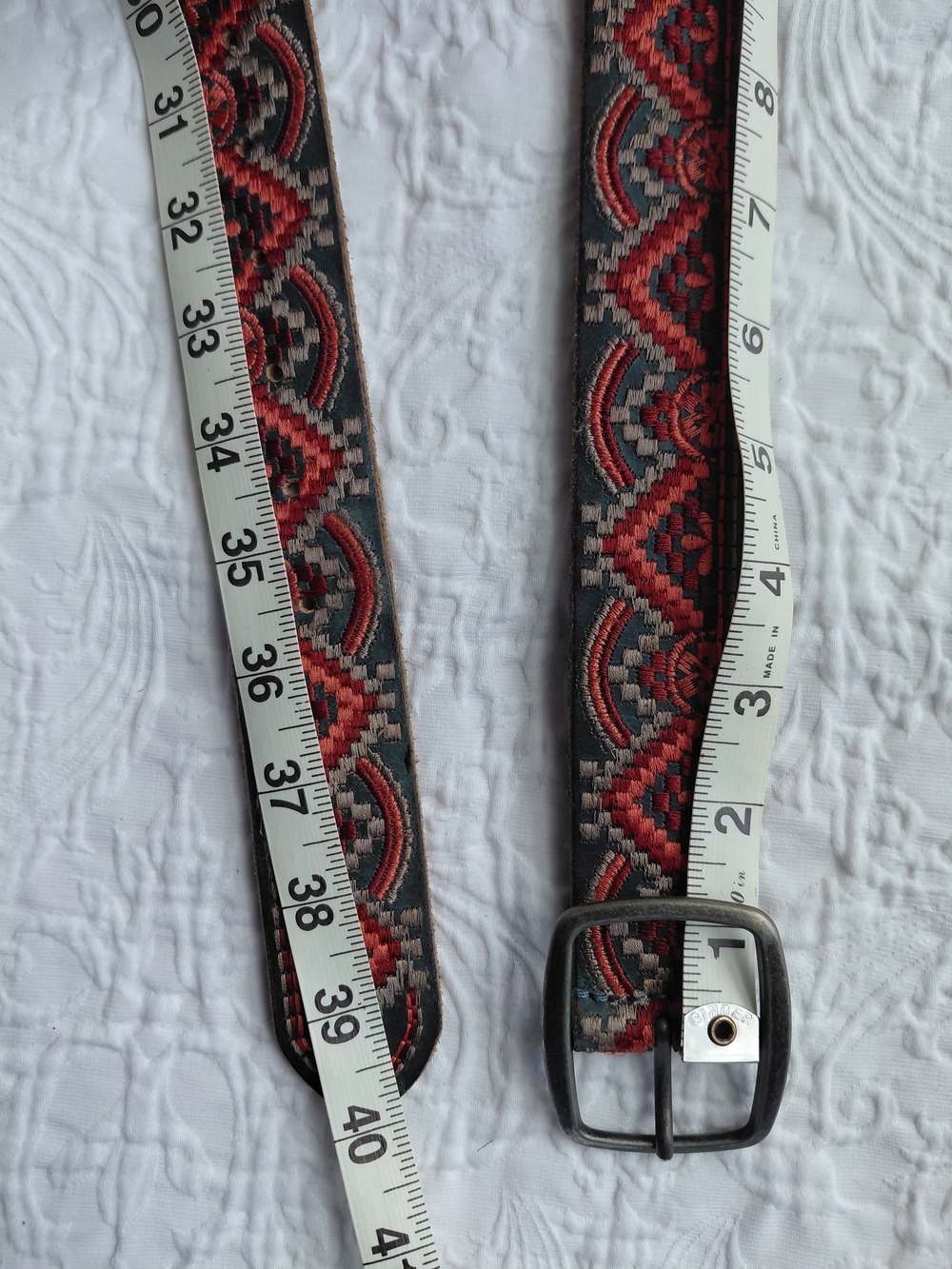 Lucky Brand Women's Embroidered Leather Belt Red, Orange & Gray Sz Small - Picture 8 of 9